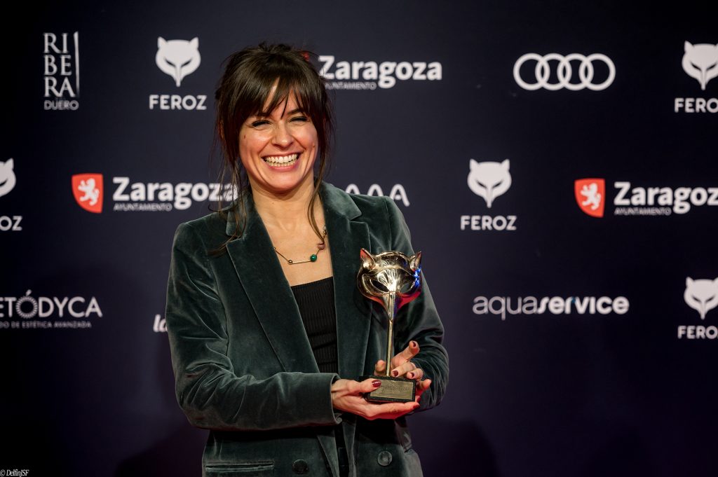 La gran noche de Premios Feroz 2023: As bestas, Alcarràs y Cinco Lobitos dominan las categorías de cine. La ruta y No me gusta conducir triunfan en las de serie.