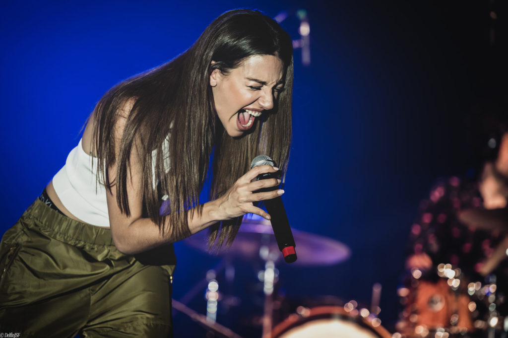 Ana Guerra emociona a sus fans en el arranque de la gira 'Si me quisieras'. Foto DelfinJSF