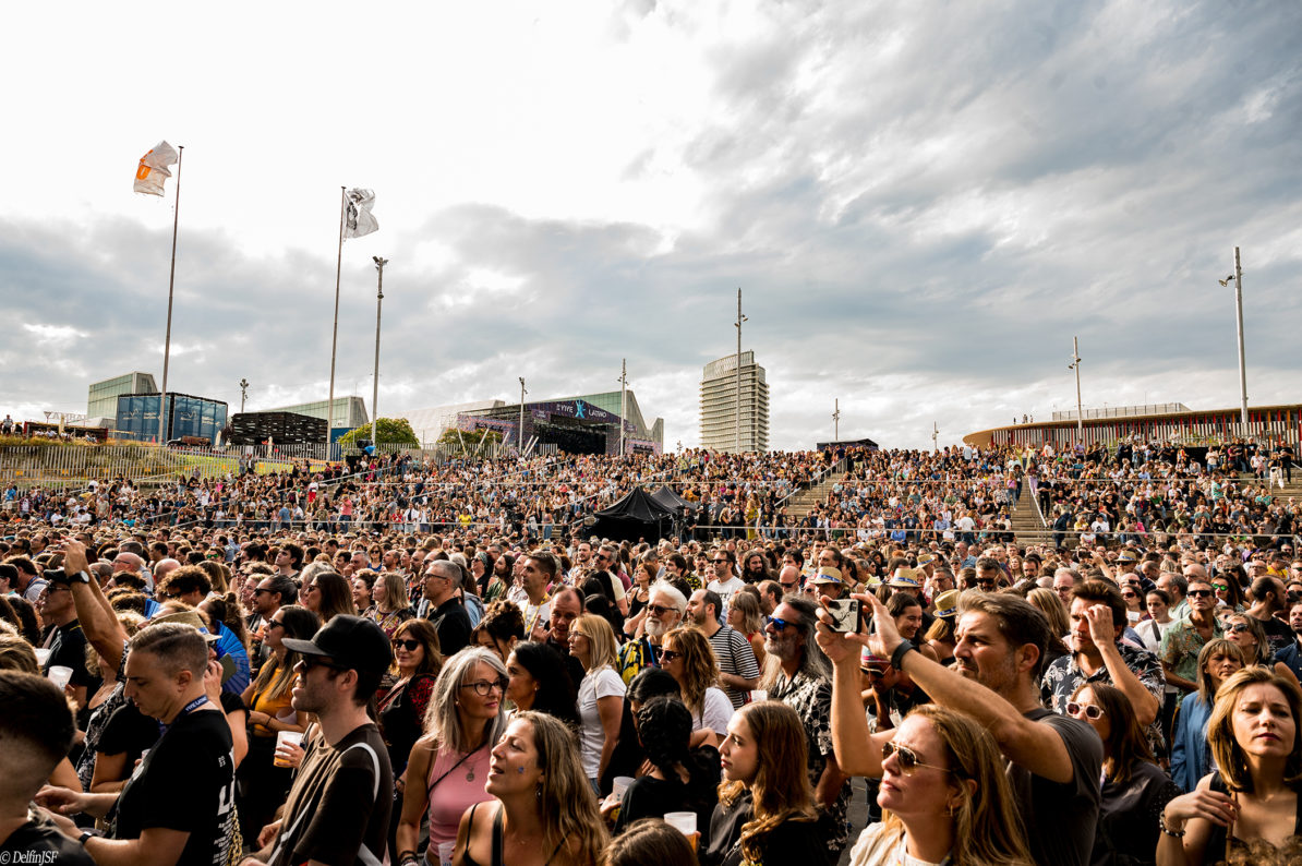 Vive Latino 2026 ya tiene horarios: guía para no perderte nada - DelfinJSF - Vive Latino España 2026 ya tiene horarios para sus dos jornadas. Consulta aquí todos los conciertos del viernes 4 y sábado 5 de septiembre del festival en el Espacio Expo de Zaragoza. 1 Vive Latino 2026 ya tiene horarios: guía para no perderte nada, DelfinJSF
