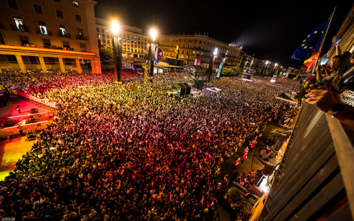 Programa oficial de las Fiestas del Pilar 2026: estos son los actos más destacados - DelfinJSF - Zaragoza ya tiene programa oficial para las Fiestas del Pilar 2026. Repasamos el pregón, la Ofrenda, los conciertos, el teatro, las propuestas familiares, los fuegos y el cierre con el Somos. 4 Programa oficial de las Fiestas del Pilar 2026: estos son los actos más destacados, DelfinJSF