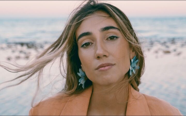 Mercedes Ca&ntilde;as buscar&aacute; el sol en Zaragoza con su nueva gira, DelfinJSF